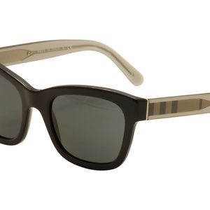 NWT Auth Burberry Women's B4209 Fashion Sunglasses